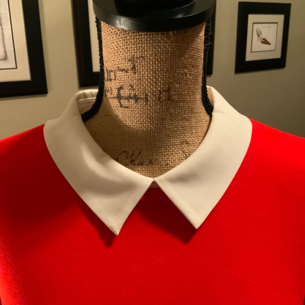 Red Riley & Rae Collard Blouse! - Picture 2 of 4